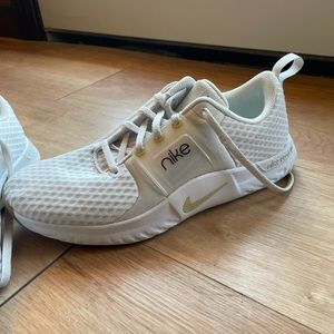 Nike Renew Tennis Shoes